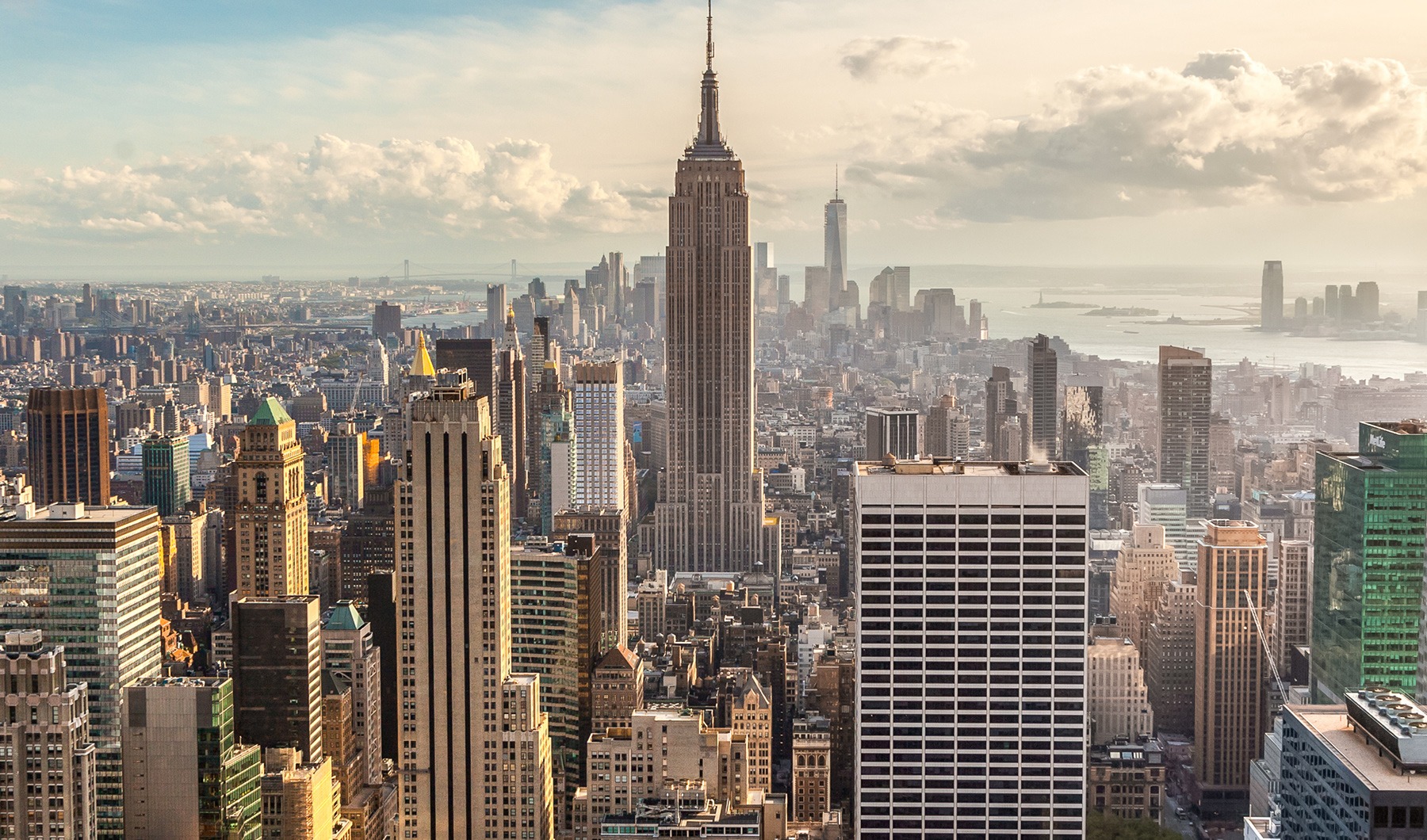 NYC skyline, representing individual psychotherapy services in New York and New Jersey